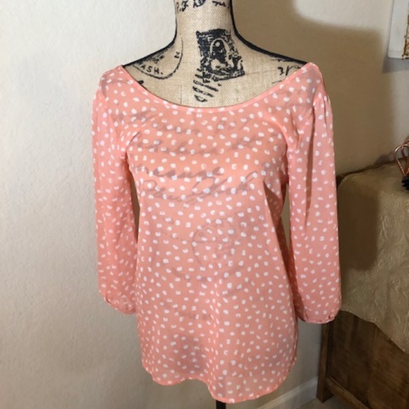 Bundle 2 Blouses, - Picture 5 of 6